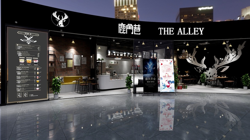 这个场景是一个美食广场的门口视角。可以看到一个黑色的弧形展台，展台上写着“鹿角巷”。展台两侧墙壁上挂着鹿角元素的装饰画，正中间的墙面上有白色的字样“THE ALLEY”。展台的左侧有一块黑板，上面写着菜单和一些宣传语。展台的前方地面上放着一个红色的展架，展架上是店铺的广告。地面上还放着一些植物和座椅。背景是一个高大的建筑物，将天空映衬得非常暗。