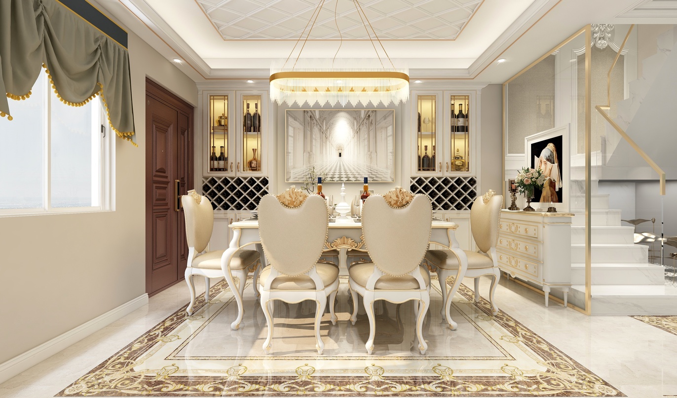这个场景是一个欧式风格的餐厅，整体以白色和米色为主色调，显得高贵典雅。吊顶和墙壁都采用了精致的欧式花纹装饰，地面铺有一块大尺寸的地毯，为整个空间增添了一份温馨感。餐厅的中央是一张长方形的白色餐桌，周围围绕着6张白色椅子，椅子上镶嵌有金色的饰件，显得十分高贵。餐桌上还放着一套白色的餐具和插着蜡烛的烛台，增添了浪漫气氛。墙上还挂着一些装饰画，为整个空间增添了一份艺术气息。餐厅的一侧有一组酒柜，上面摆放着各种酒瓶，展现了主人的品味。
