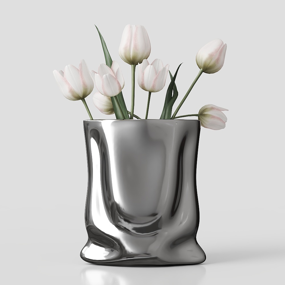 金属花瓶