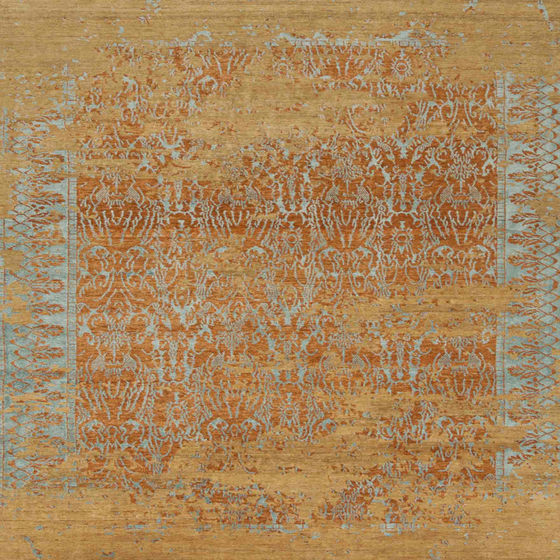 Short pile carpet material (24)